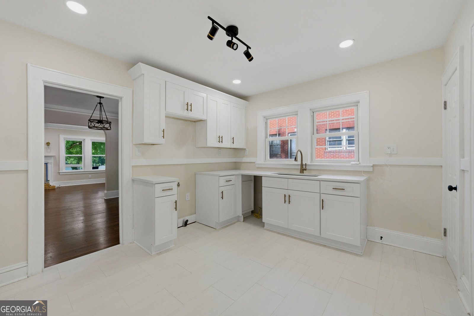 1207 Martin Luther King Jr Dr Atlanta - Photo 9