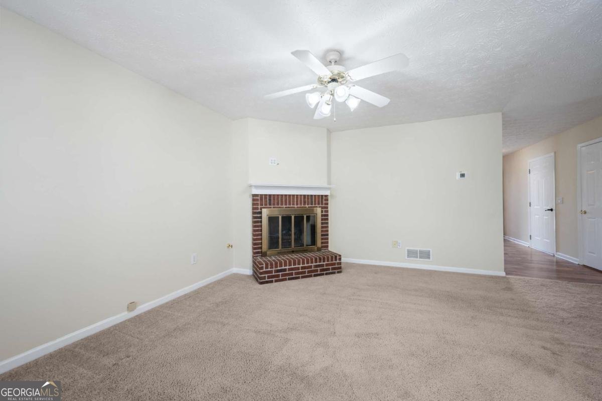 740 Jacoby Drive Loganville - Photo 12