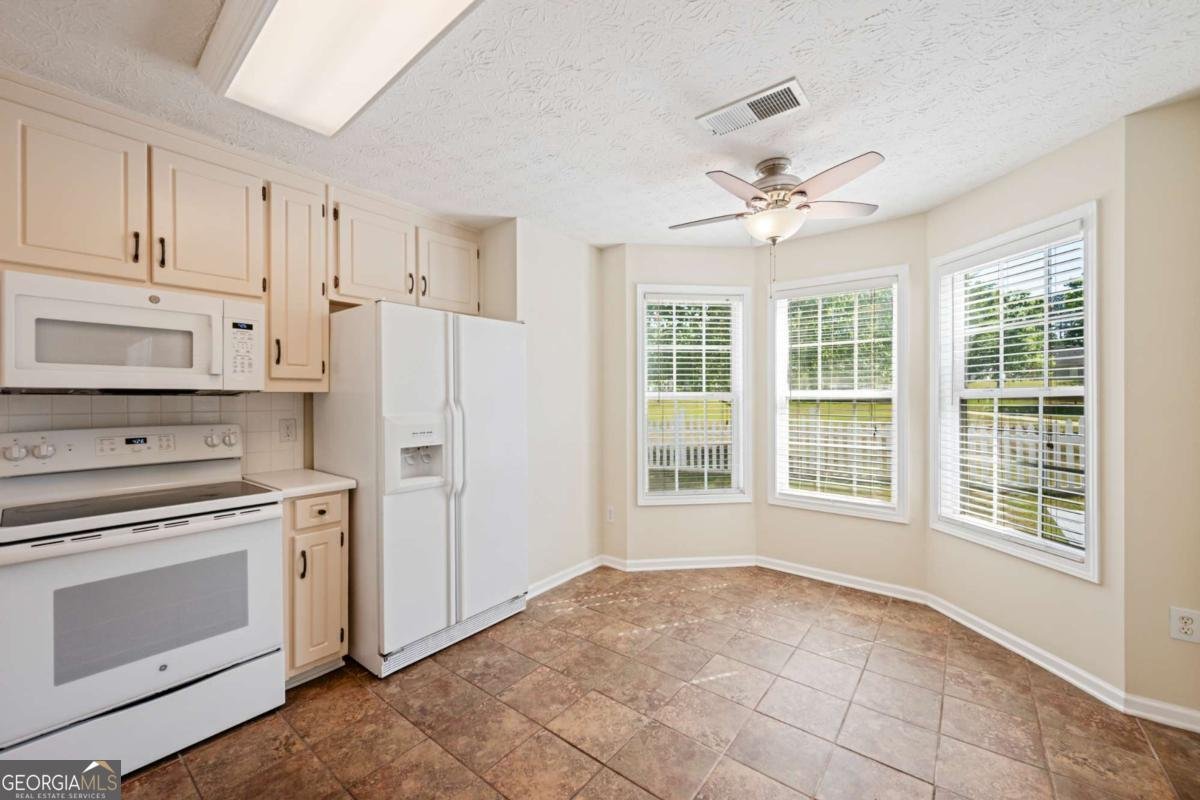 740 Jacoby Drive Loganville - Photo 16
