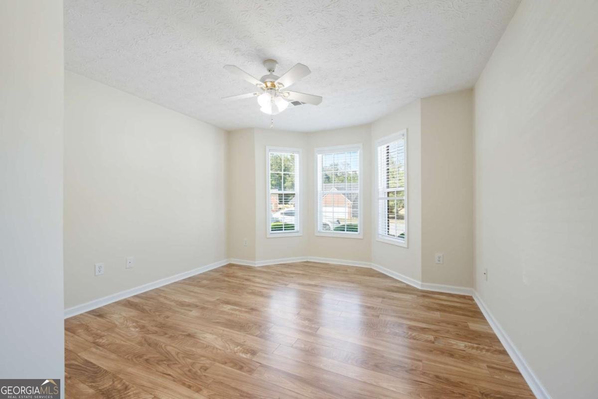 740 Jacoby Drive Loganville - Photo 6