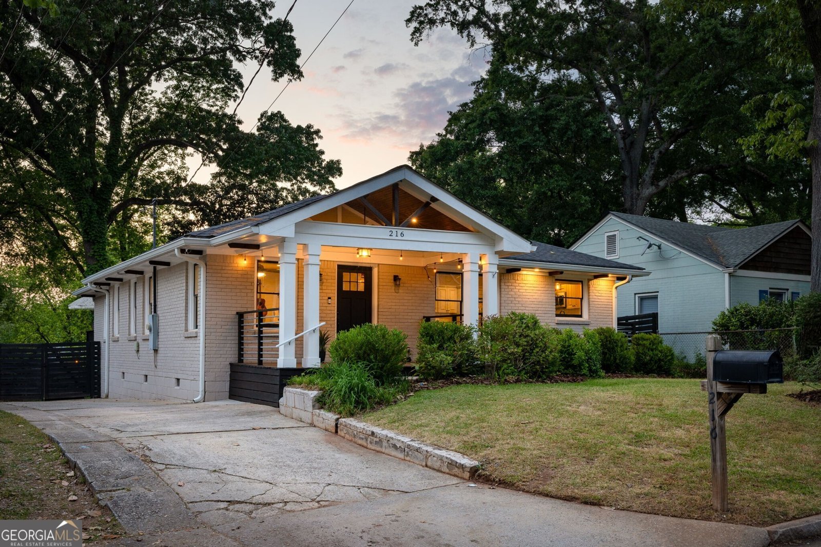 216 Sisson Avenue Atlanta - Photo 1