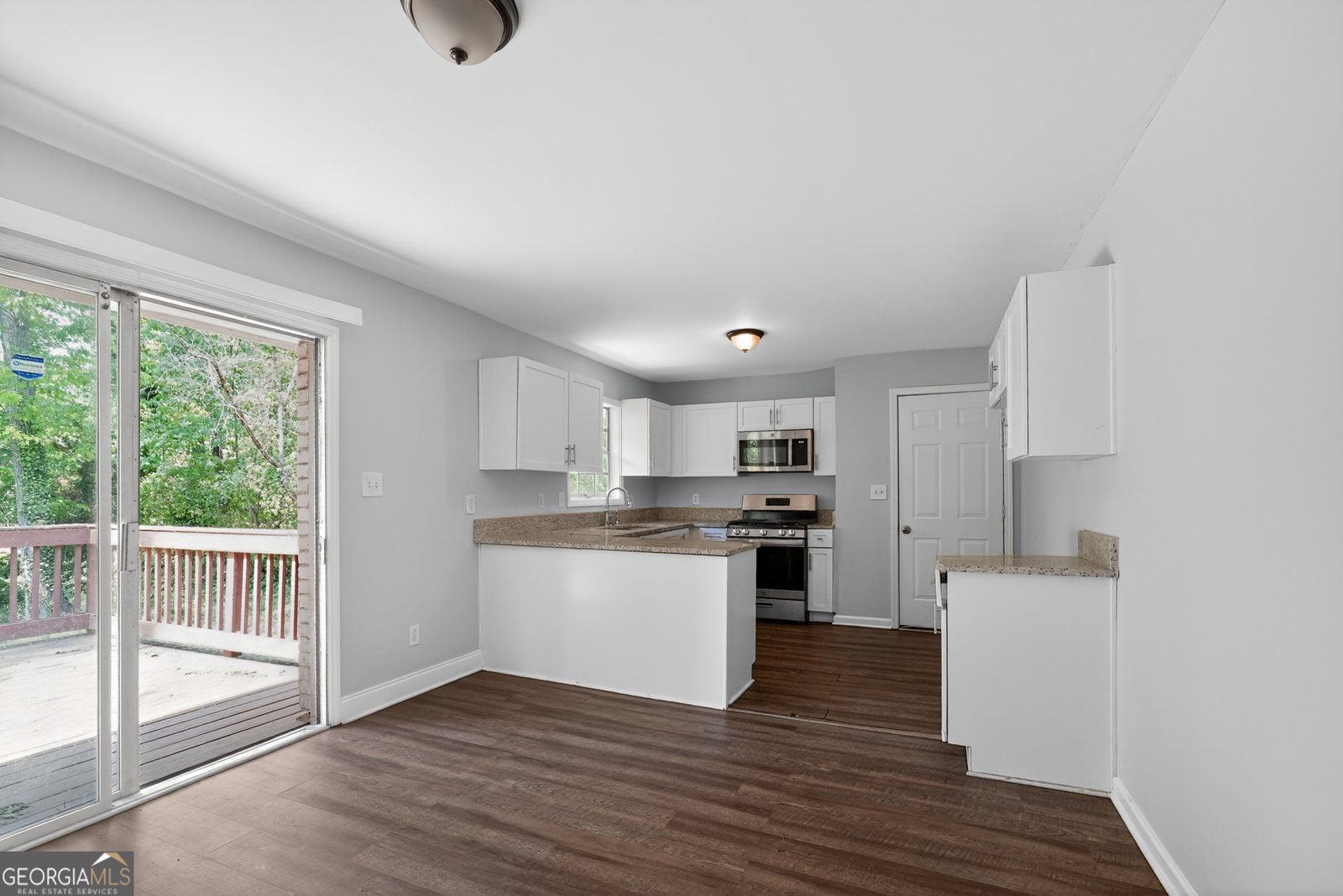 2791 Knollview Drive Decatur - Photo 9