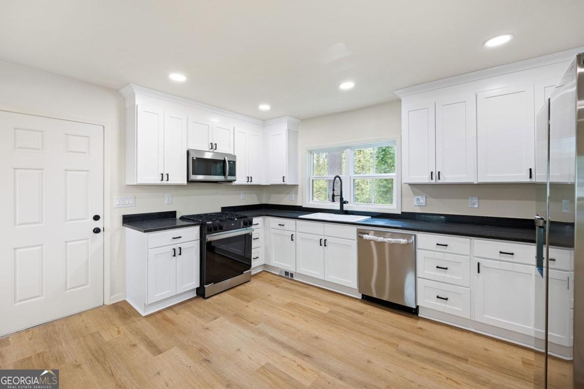 4289 Kimball Road Atlanta - Photo 6