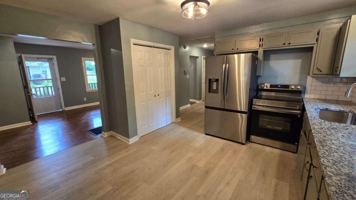 700 New Street Eatonton - Photo 9