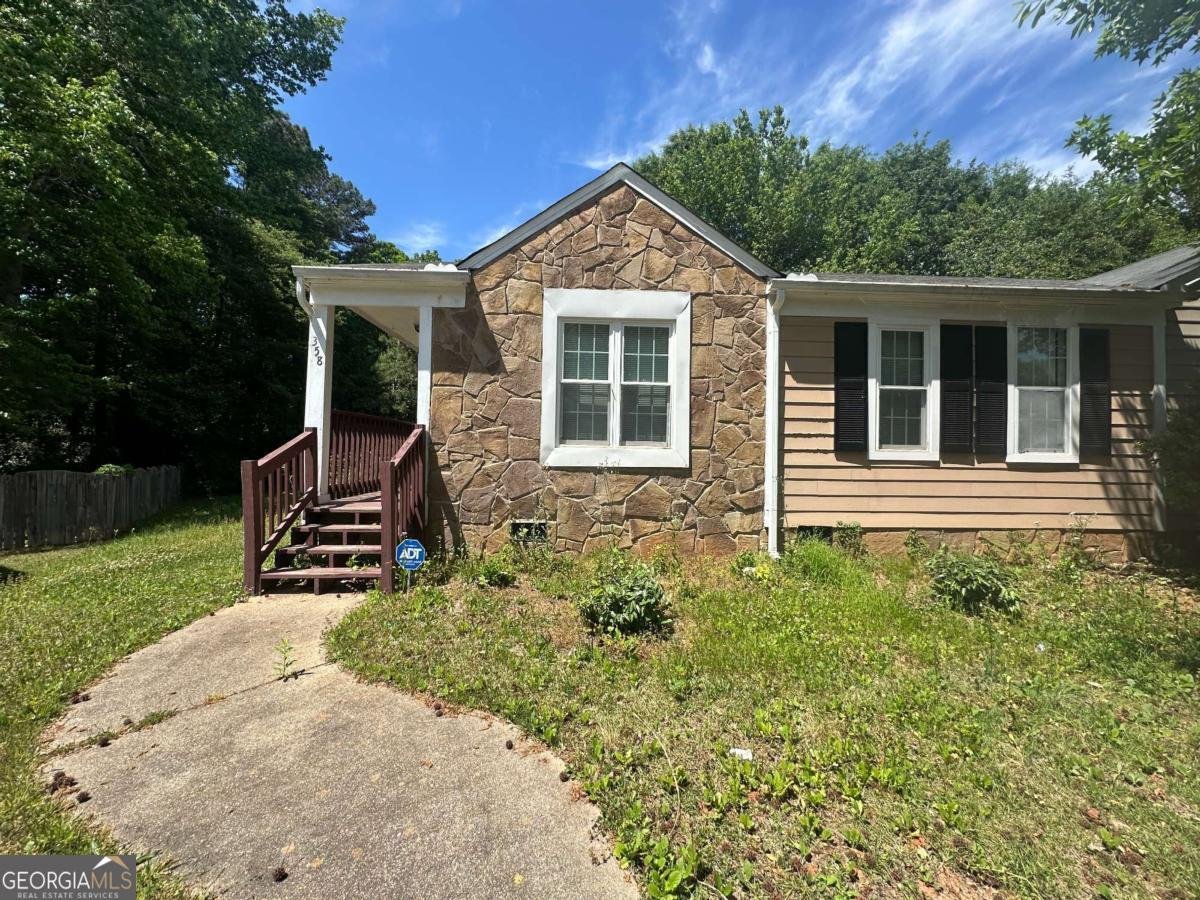 358 Pin Oak Court Marietta - Photo 1