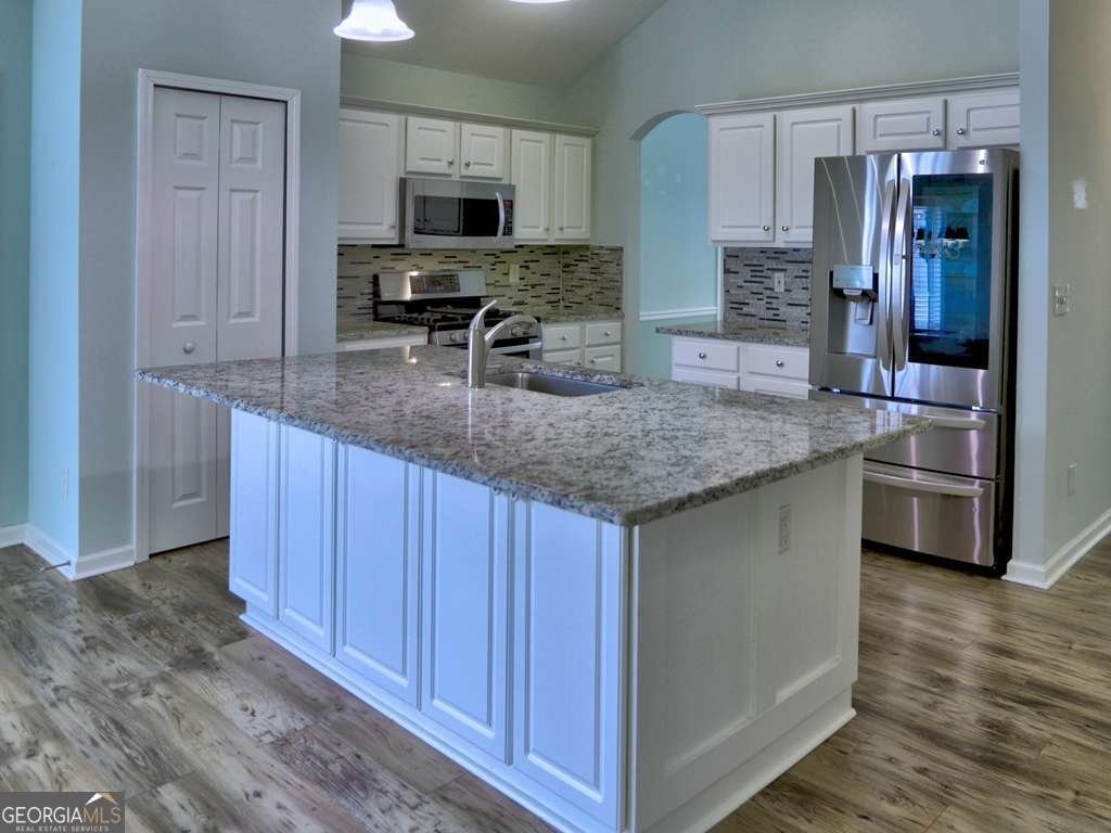 512 Courtyard Way Woodstock - Photo 12