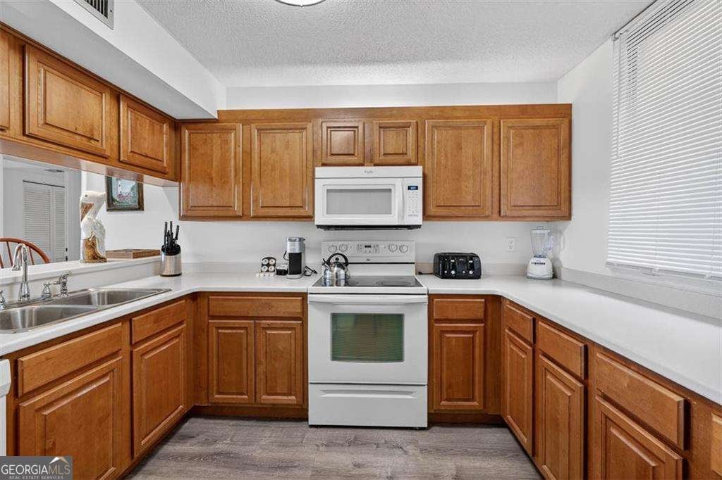 201 Neptune Road St. Simons - Photo 7