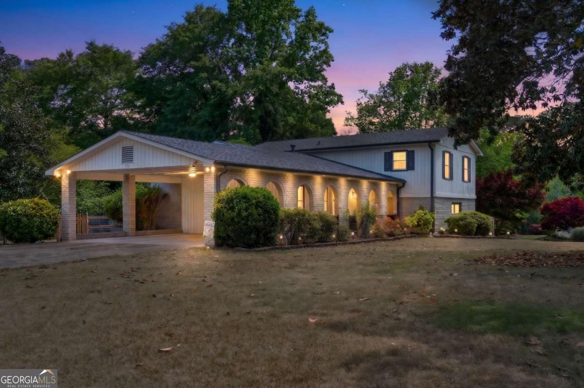 1270 Little Acres Place Marietta - Photo 1