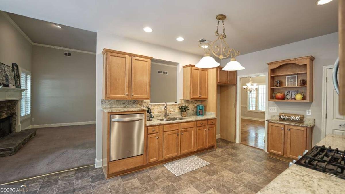 305 BLAKE Drive Canton - Photo 33