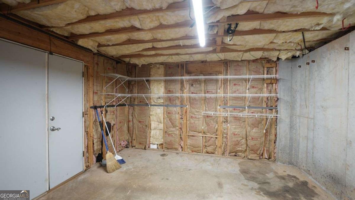 305 BLAKE Drive Canton - Photo 56