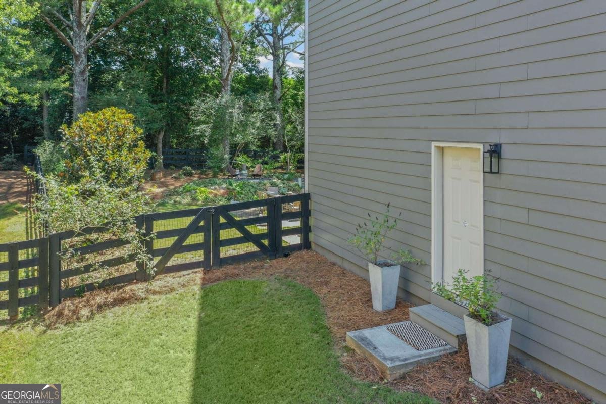 114 Hedgewood Lane Canton - Photo 52