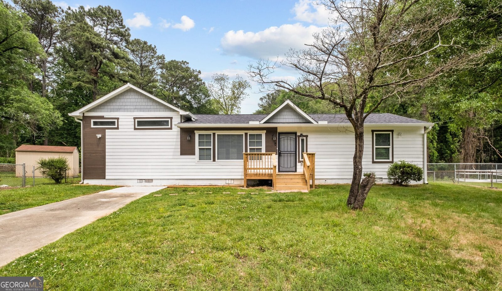 1041 Stonewall Drive Atlanta - Photo 1