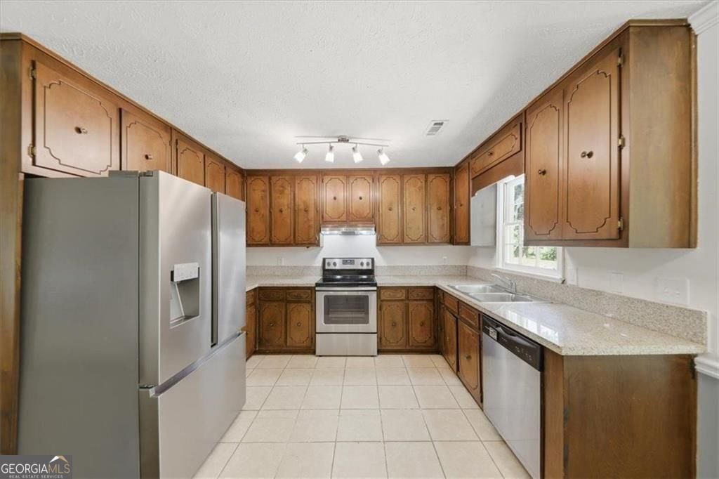 3147 Oak Leaf Court Marietta - Photo 14