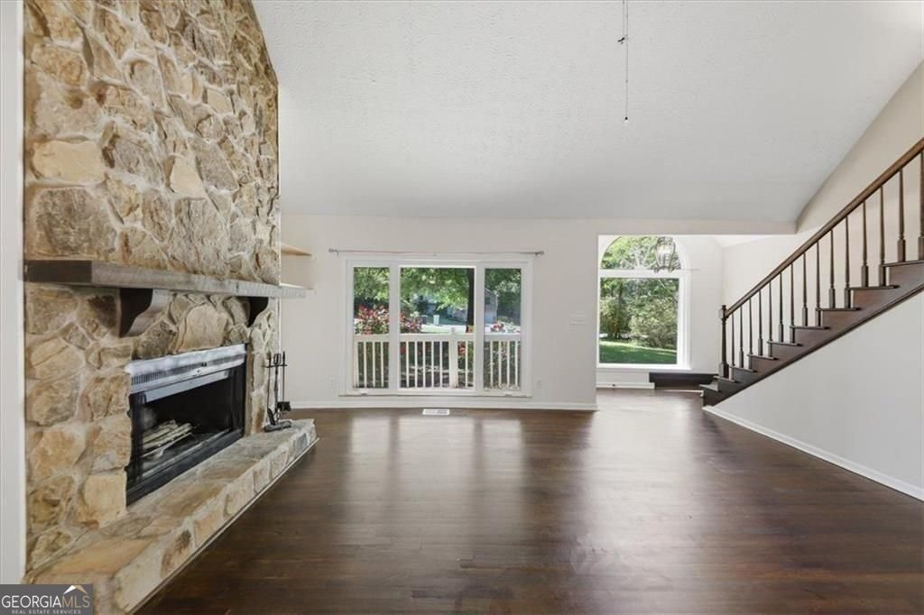 3147 Oak Leaf Court Marietta - Photo 8