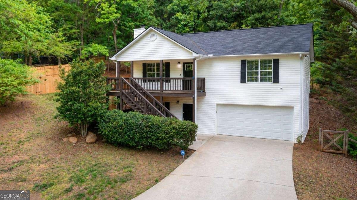 6020 Lakeside Court Gainesville - Photo 1