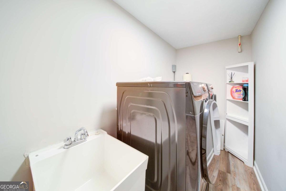 6020 Lakeside Court Gainesville - Photo 25