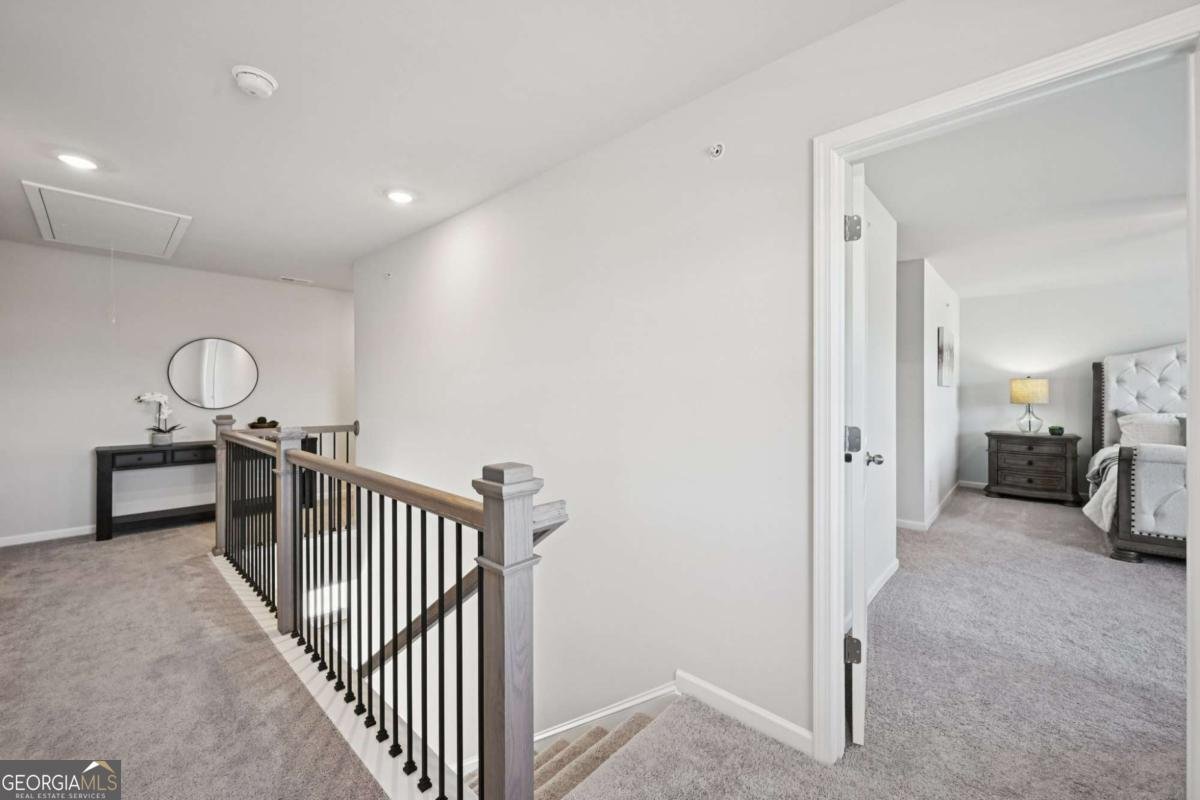 393 Lanier Circle Woodstock - Photo 18
