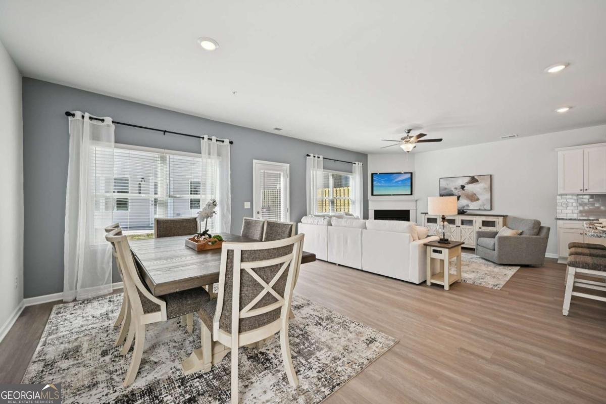 383 Lanier Circle Woodstock - Photo 7