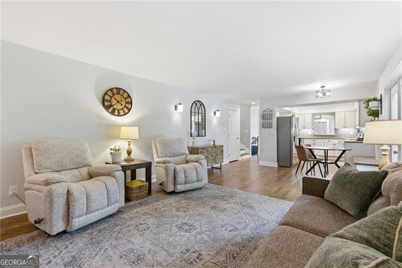 2731 Georgian Court Marietta - Photo 12