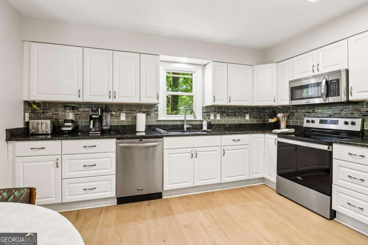 195 Wendy Hill Drive Alpharetta - Photo 7