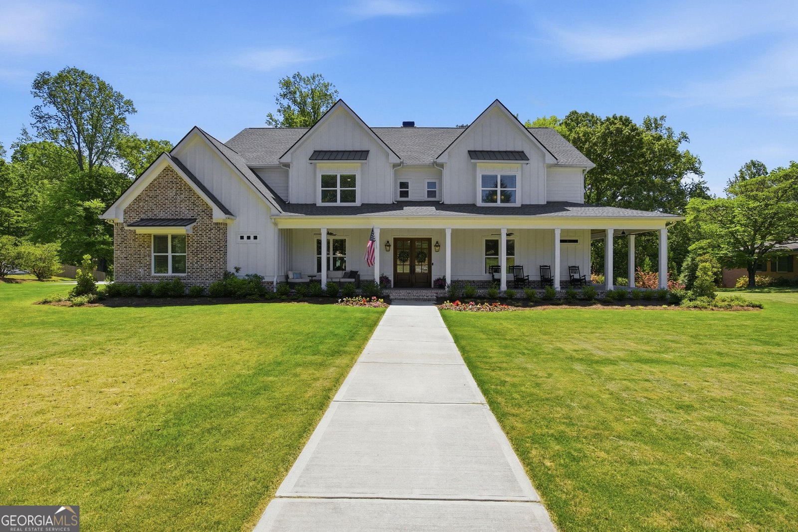 985 Whitehead Road Sugar Hill - Photo 1