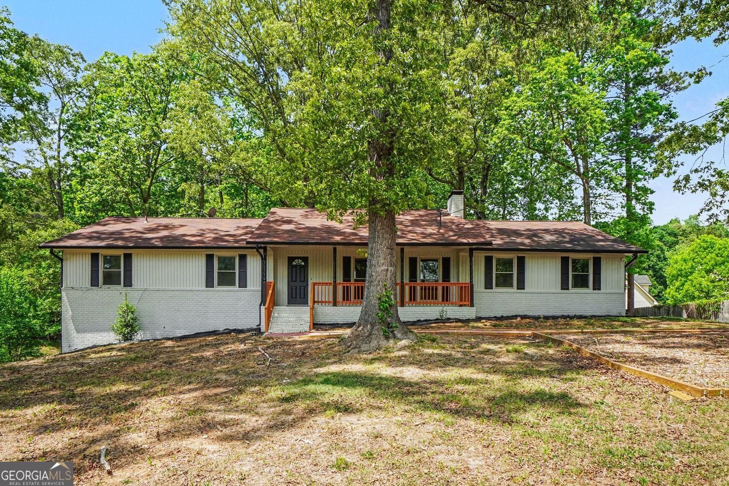 5865 Leah Lane Powder Springs - Photo 1