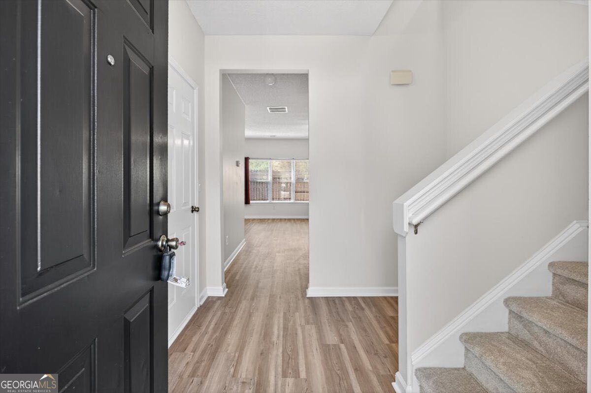 100 Eagle Glen Drive Cartersville - Photo 1