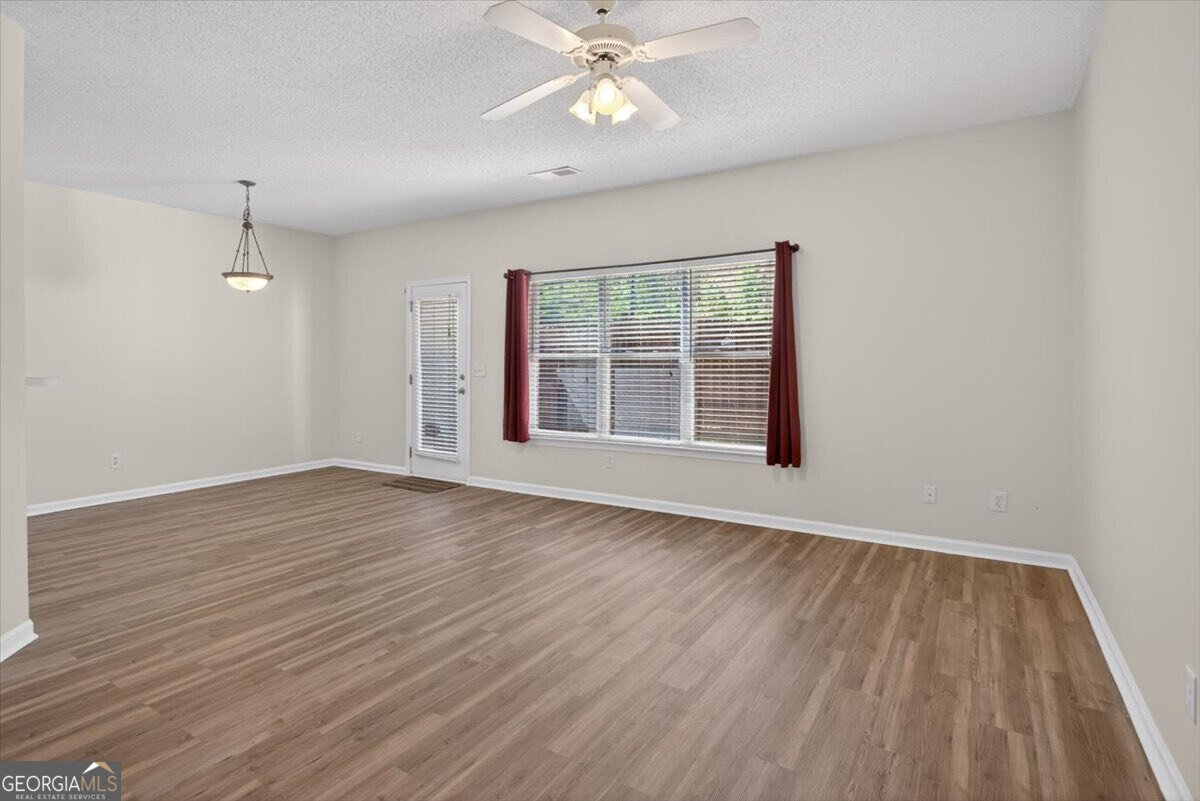 100 Eagle Glen Drive Cartersville - Photo 6