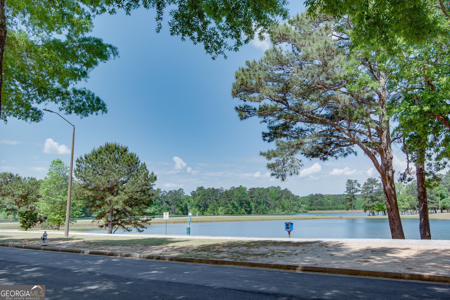 7601 The Lakes Drive Fairburn - Photo 21