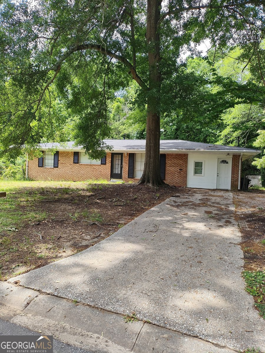 7327 Howard Circle Jonesboro - Photo 1