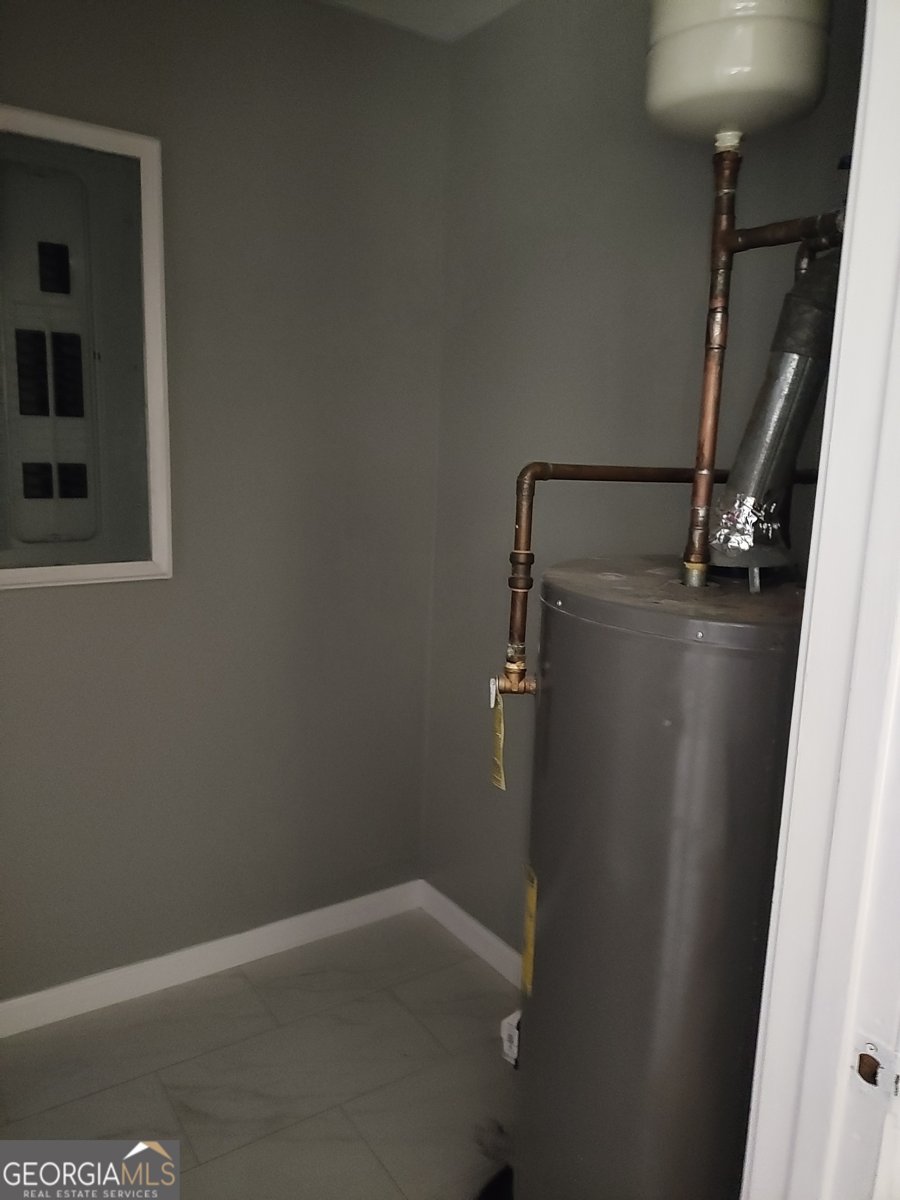 7327 Howard Circle Jonesboro - Photo 9