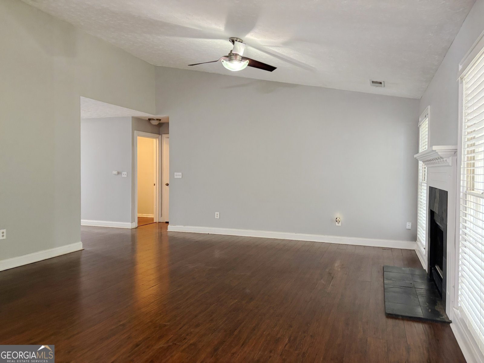 4835 Camberbridge Drive Alpharetta - Photo 6