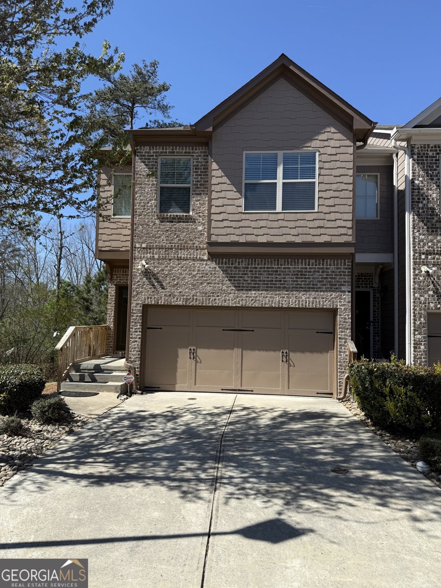 1921 Paxton Ridge Court Lilburn - Photo 1