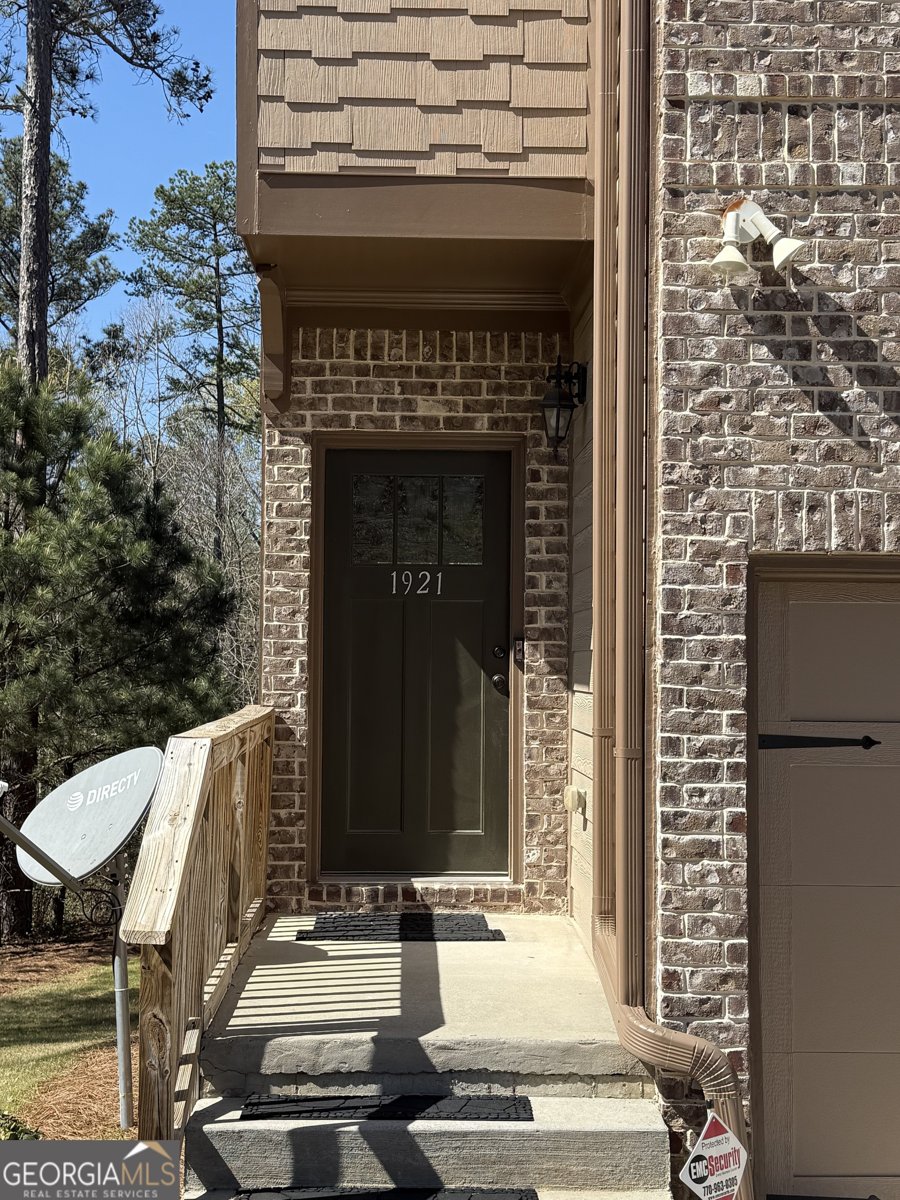 1921 Paxton Ridge Court Lilburn - Photo 6