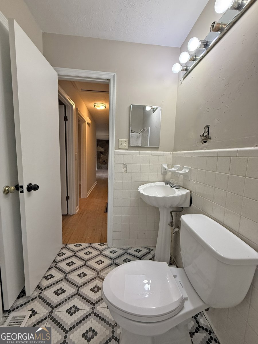 347 Laurel Lane Lagrange - Photo 12