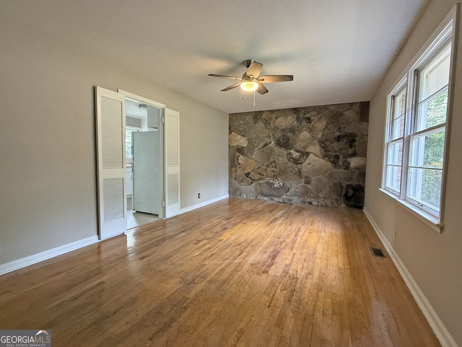 347 Laurel Lane Lagrange - Photo 16