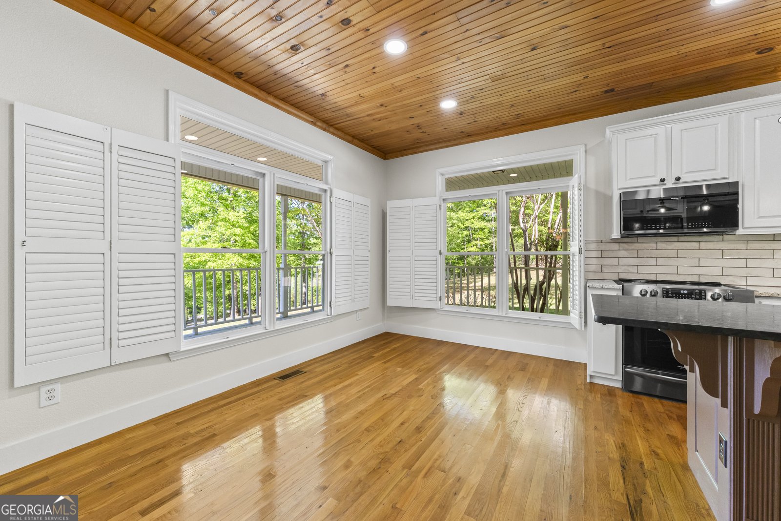 920 Yeoman Lake Road Clarkesville - Photo 23