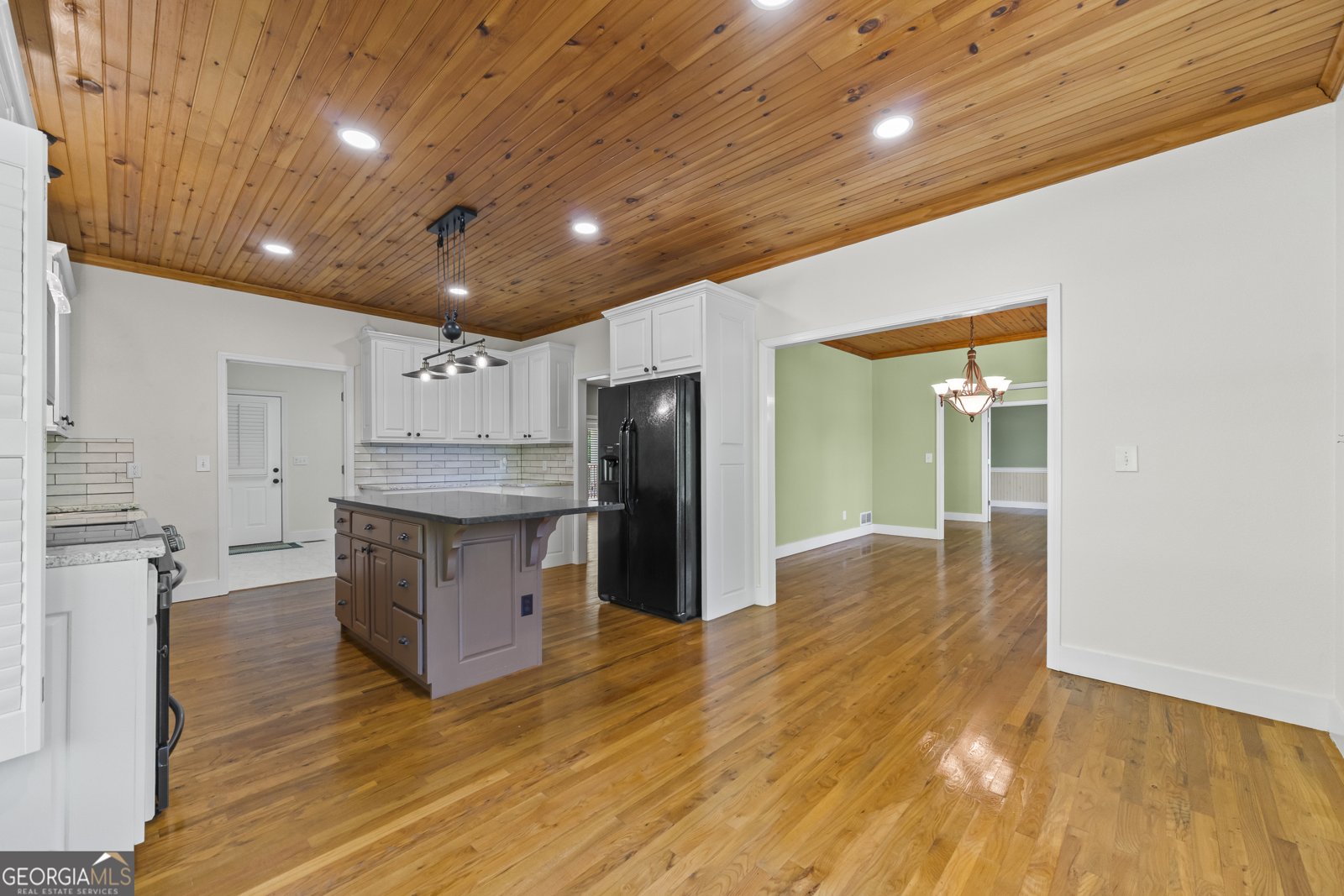 920 Yeoman Lake Road Clarkesville - Photo 24