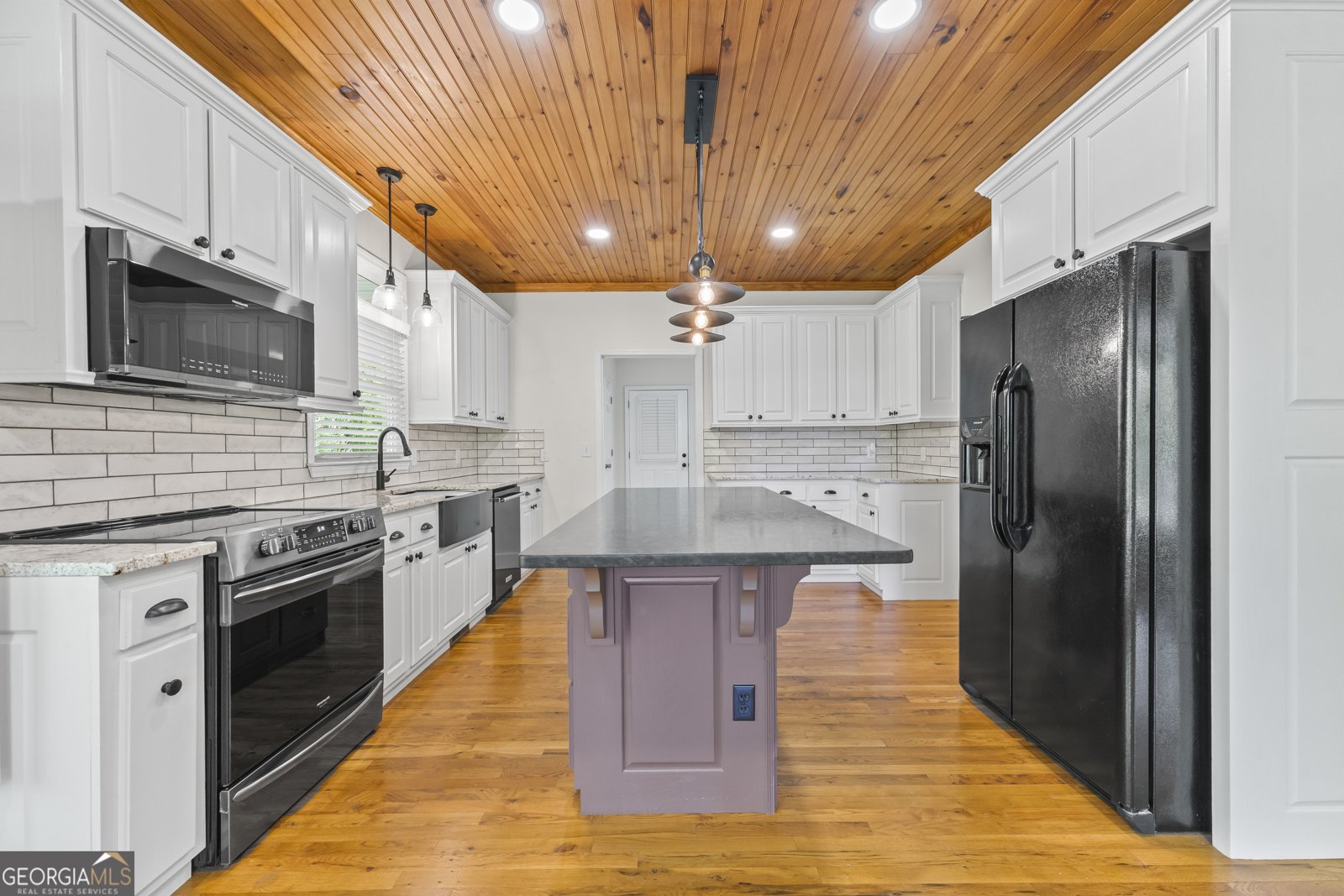 920 Yeoman Lake Road Clarkesville - Photo 25