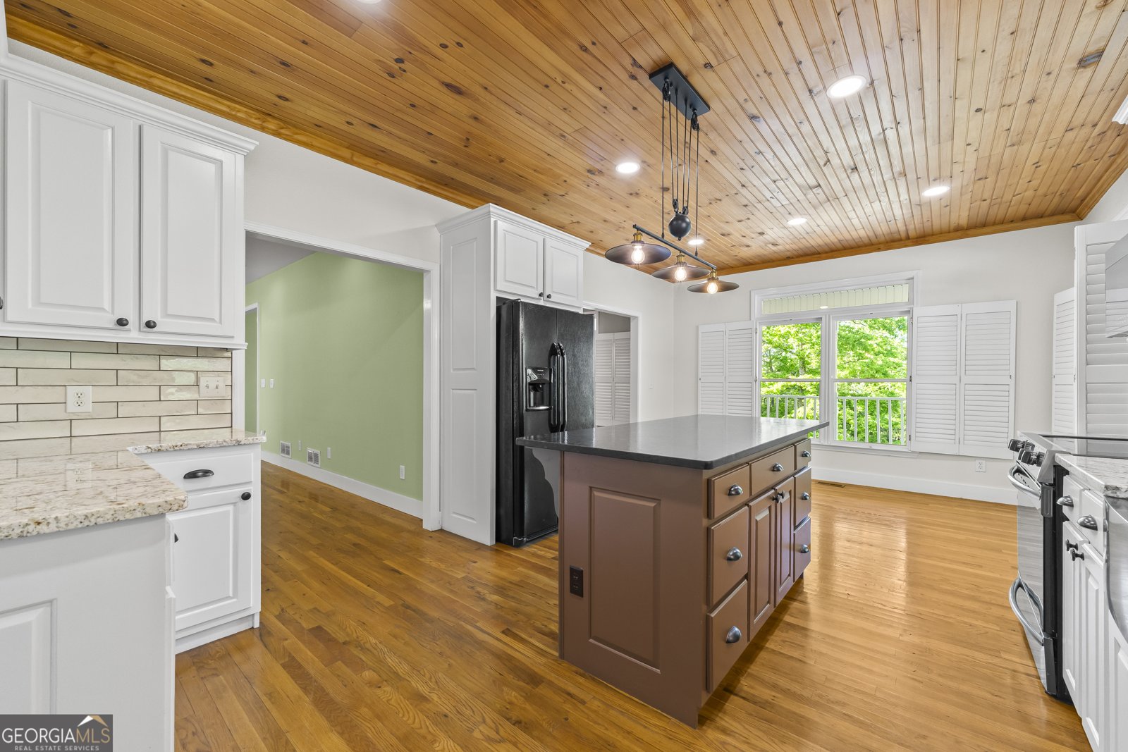 920 Yeoman Lake Road Clarkesville - Photo 28