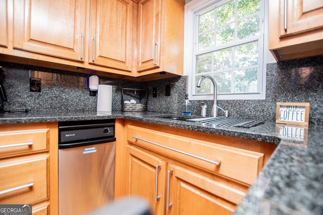 746 Dot Road Bowdon - Photo 11