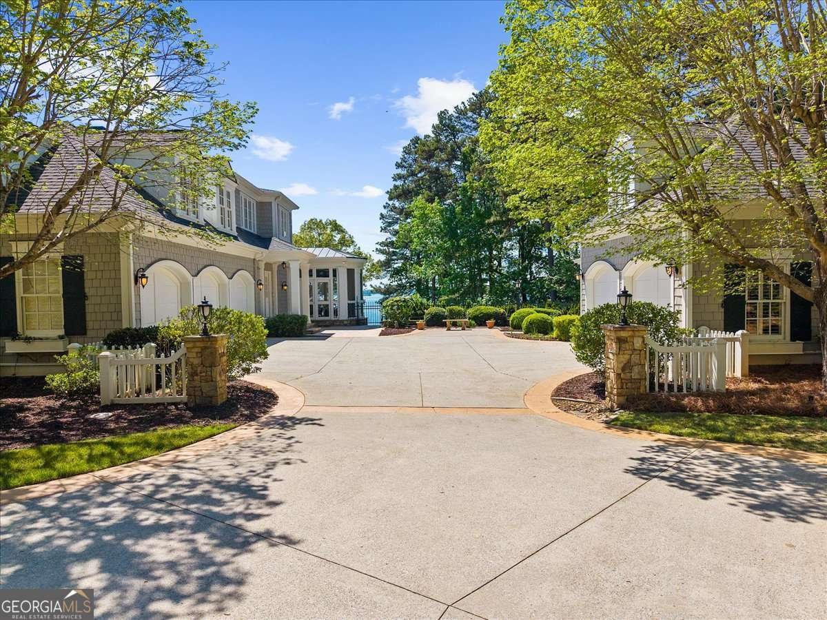 5340 Point South Drive Gainesville - Photo 8