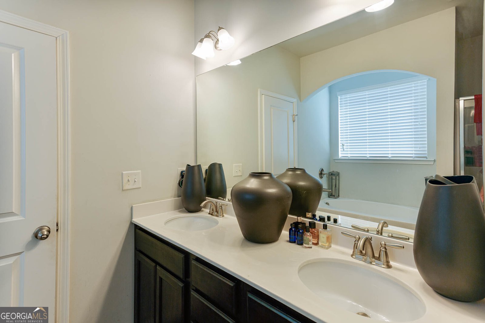 697 Rockingham Drive Lithia Springs - Photo 8