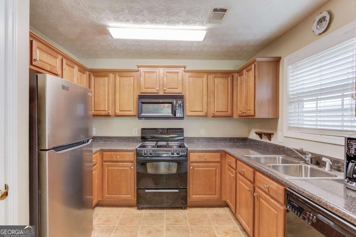 5614 Ashmoore Court Flowery Branch - Photo 11