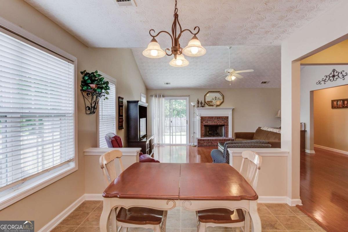 5614 Ashmoore Court Flowery Branch - Photo 13