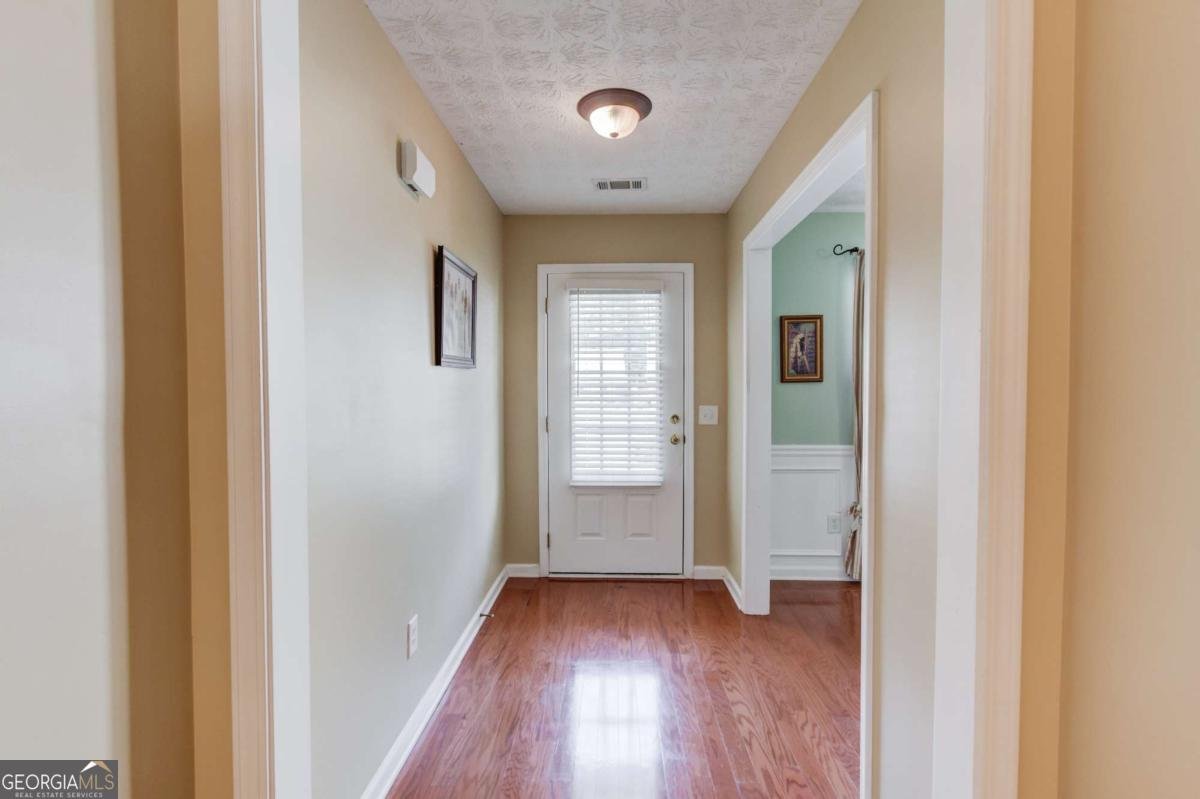 5614 Ashmoore Court Flowery Branch - Photo 7