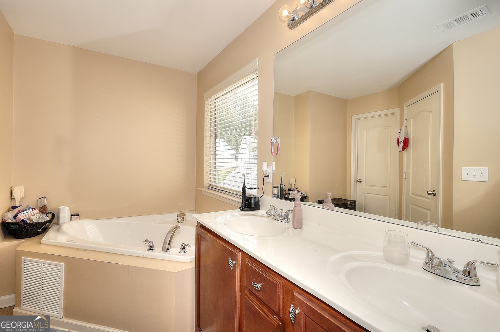 1398 Scenic Pines Drive Lawrenceville - Photo 22