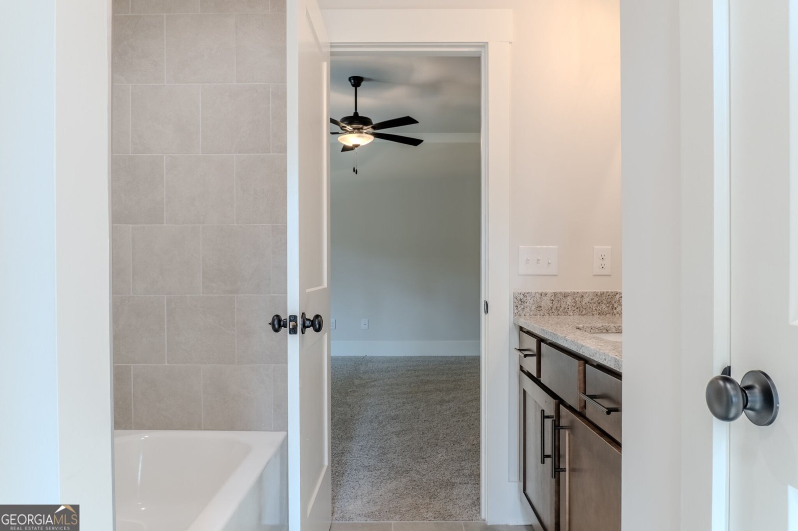 70 Amelia Court Covington - Photo 40
