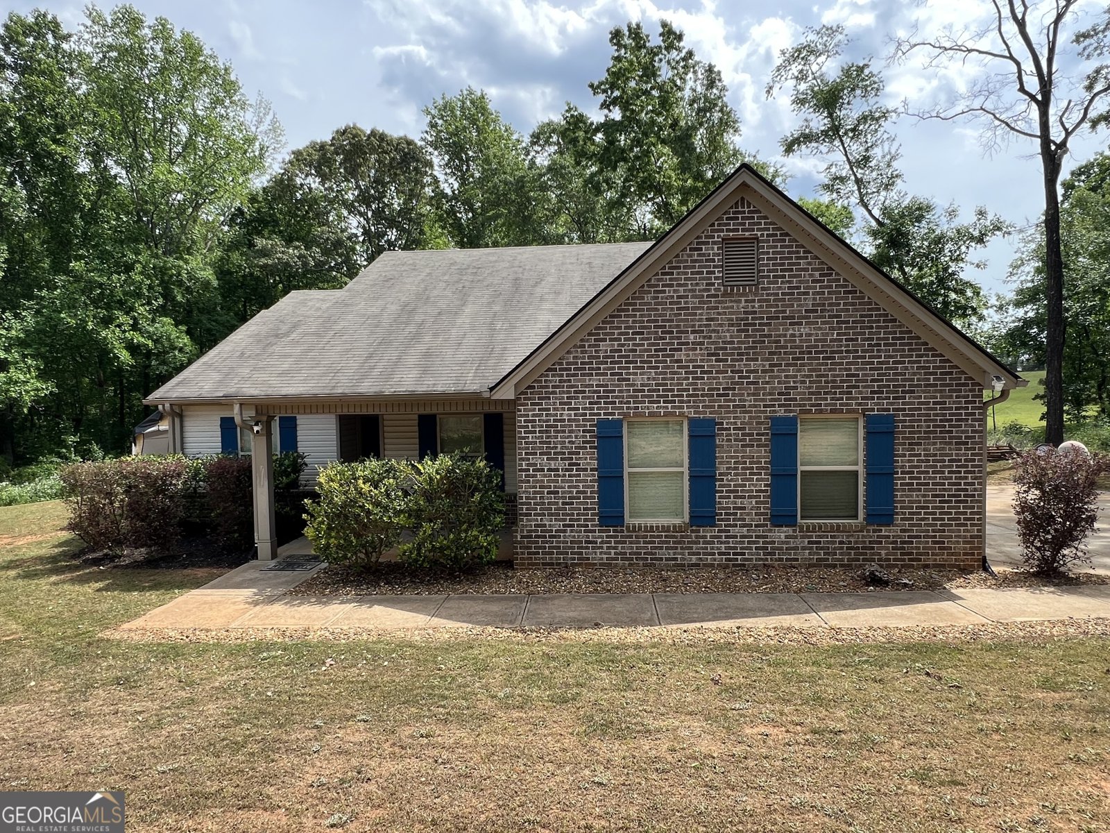 150 Paul Smith Rd Hull - Photo 1