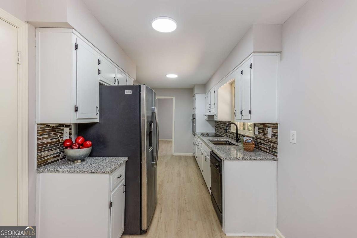 383 Ben Avenue Lilburn - Photo 14